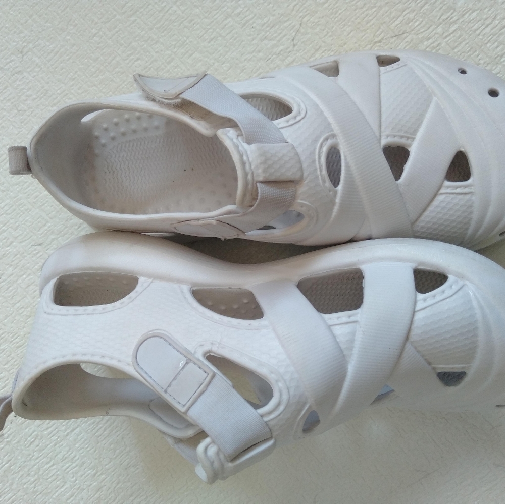 white sandals plastic for summer